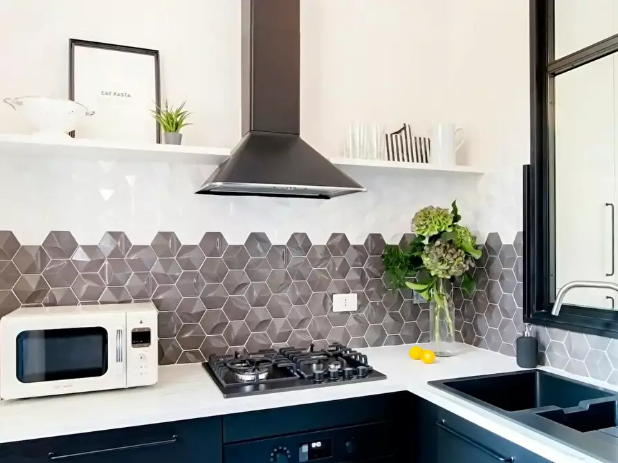 Immagine 7 di Appartamento in affitto  in Via Michelangelo Buonarroti a Roma