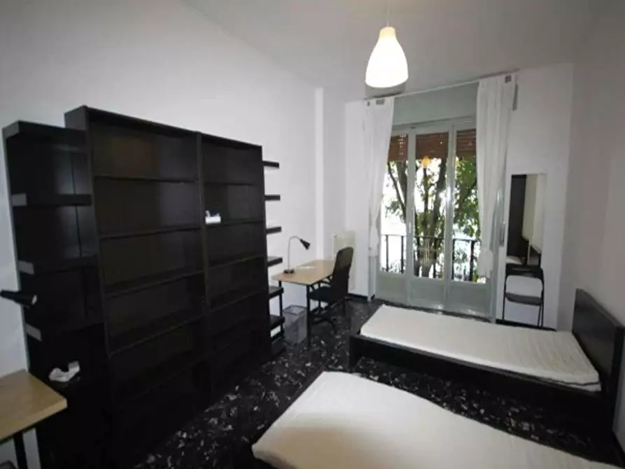 Immagine 10 di Camera in affitto  in Largo Giovanni Battista Scalabrini a Milano