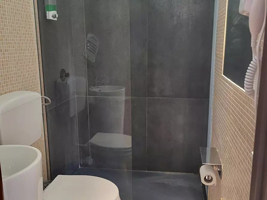 Immagine 6 di Camera in affitto  in Via Gian Filippo Ingrassia a Palermo