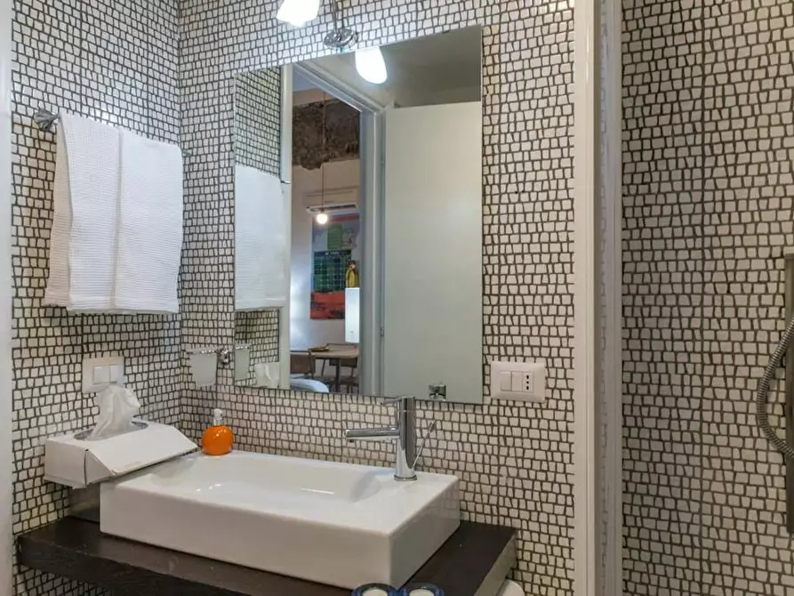 Immagine 5 di Appartamento in affitto  in Vico Santa Caterina a Formiello a Napoli