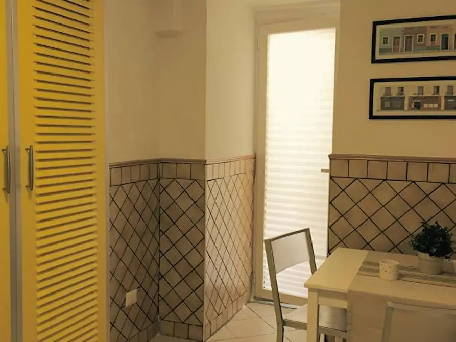 Immagine 6 di Appartamento in affitto  in Vico Santa Caterina a Formiello a Napoli