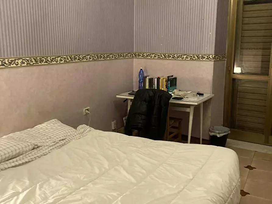 Immagine 2 di Camera in affitto  in Via Montesilvano a Napoli