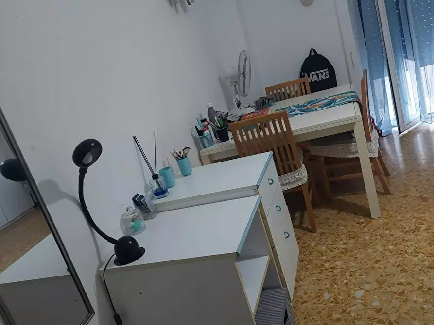 Immagine 7 di Camera in affitto  in Vico Primo Portapiccola a Montecalvario a Napoli