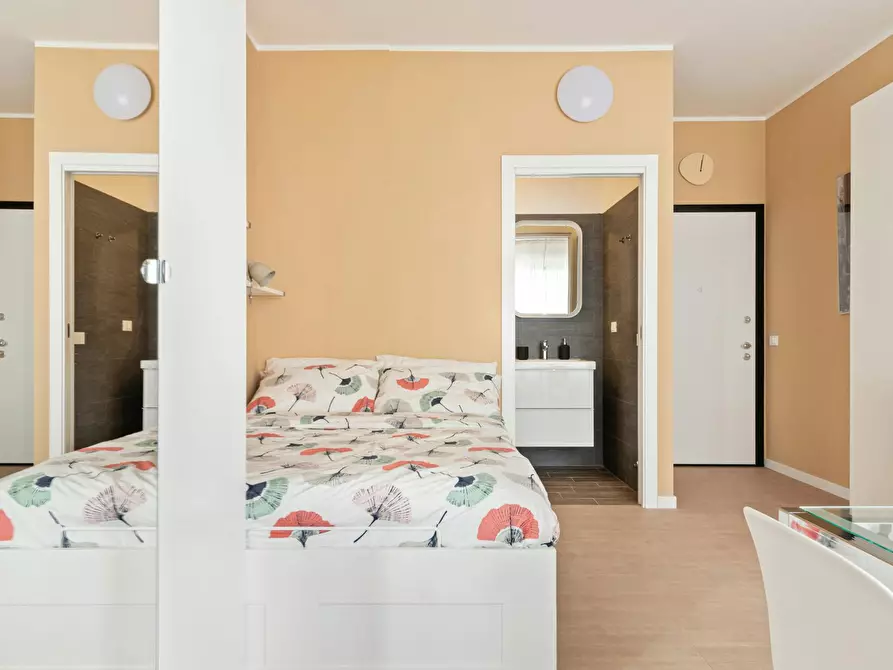 Immagine 4 di Appartamento in affitto  in Via Luciano Manara a Milano