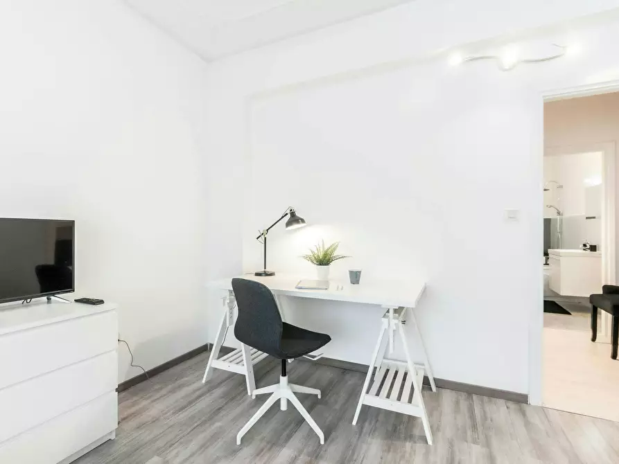 Immagine 9 di Camera in affitto  in Via Giosuè Carducci a Venezia