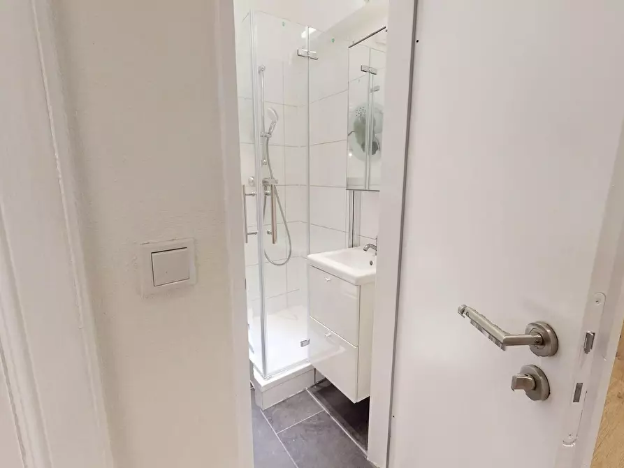 Immagine 9 di Appartamento in affitto  in Grunewaldstraße a Berlin