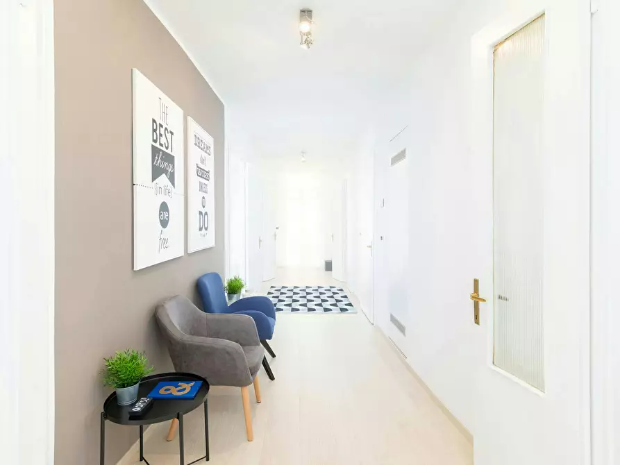 Immagine 10 di Camera in affitto  in Via Giosuè Carducci a Venezia