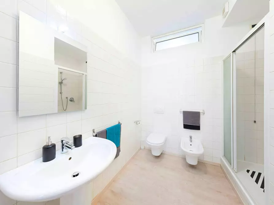 Immagine 9 di Camera in affitto  in Via Giosuè Carducci a Venezia