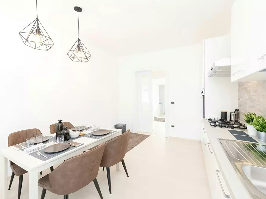 Immagine 7 di Camera in affitto  in Via Giosuè Carducci a Venezia