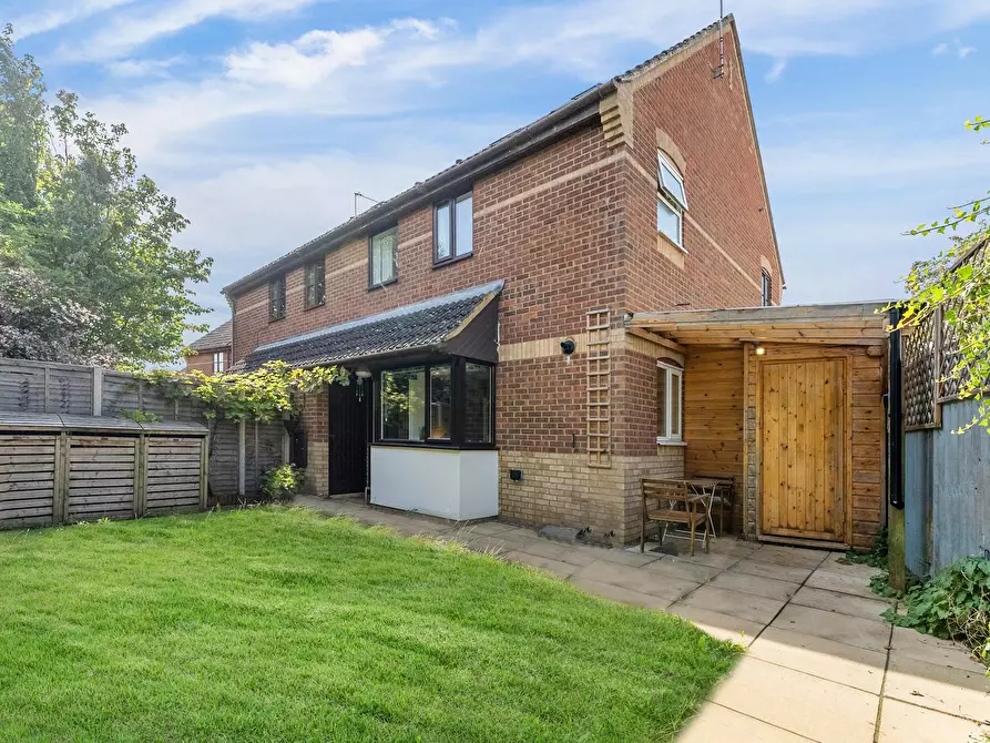 Immagine 5 di Casa indipendente in affitto  in Hopkins Close a Impington