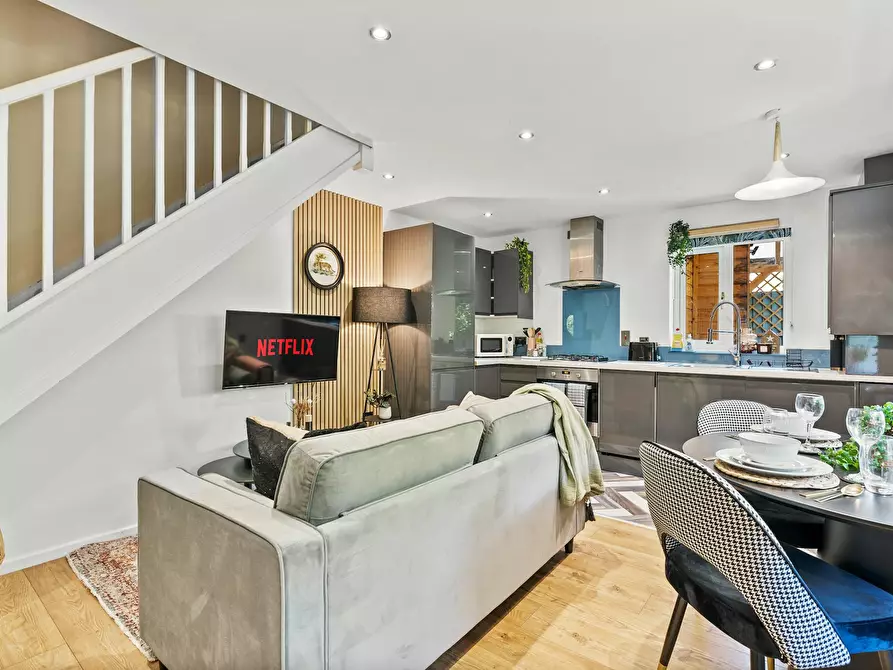 Immagine 8 di Casa indipendente in affitto  in Hopkins Close a Impington