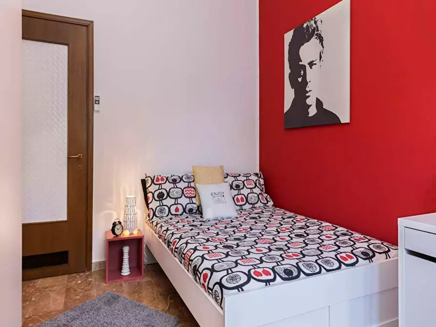 Immagine 3 di Camera in affitto  in Via Matteo Civitali a Milano