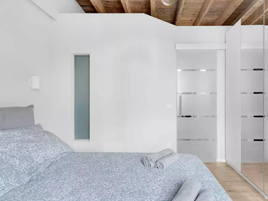 Immagine 6 di Appartamento in affitto  in Via dei Valtorta a Milano