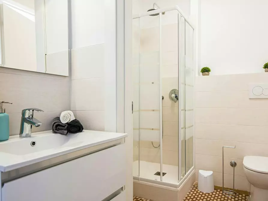 Immagine 4 di Camera in affitto  in Via Giosuè Carducci a Venezia