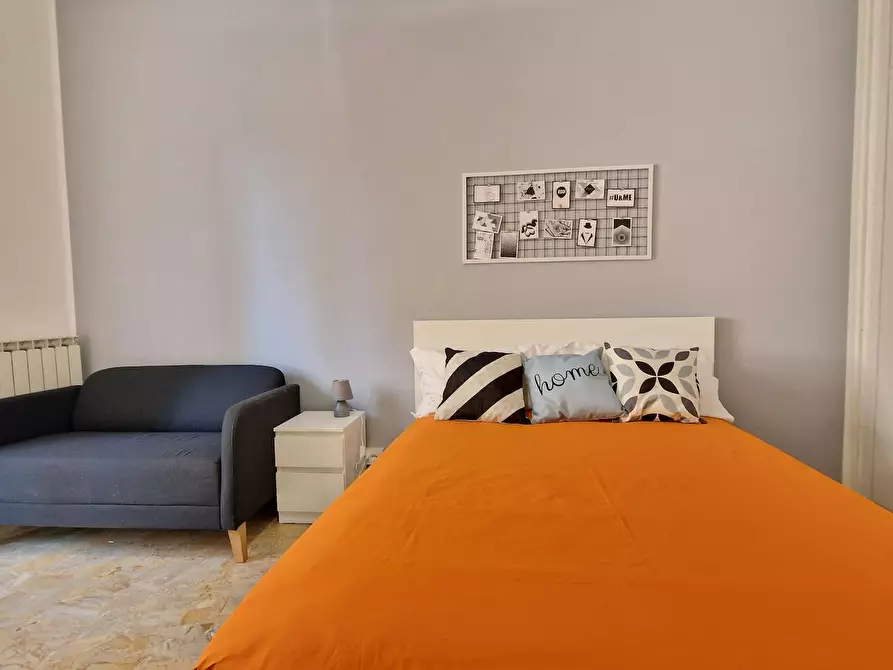 Immagine 3 di Camera in affitto  in Lungotevere di Pietra Papa a Roma