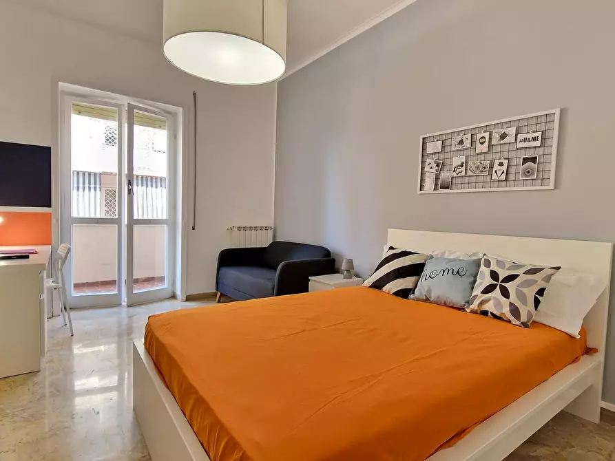 Immagine 2 di Camera in affitto  in Lungotevere di Pietra Papa a Roma