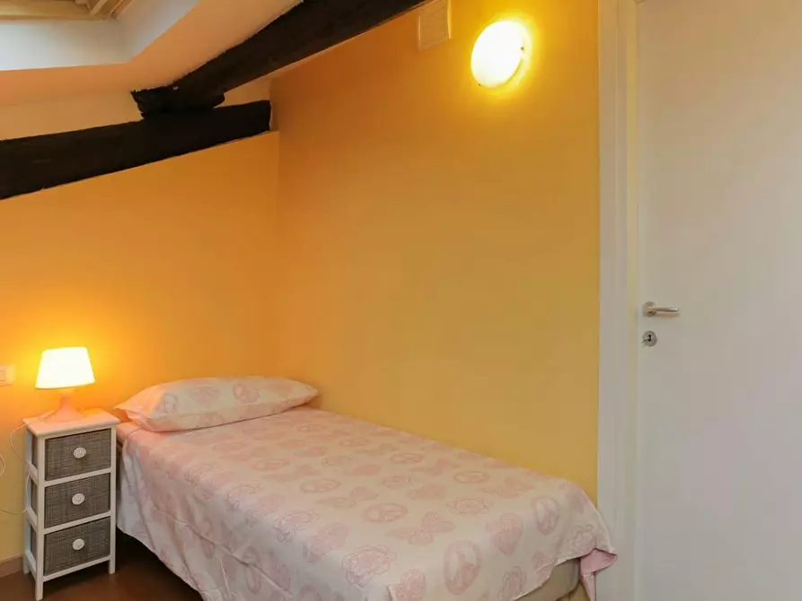 Immagine 2 di Camera in affitto  in Via Giuseppe Broggi a Milano