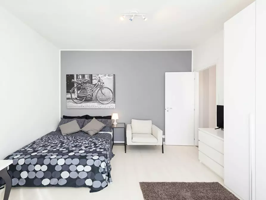 Immagine 1 di Camera in affitto  in Via Milano a Venezia