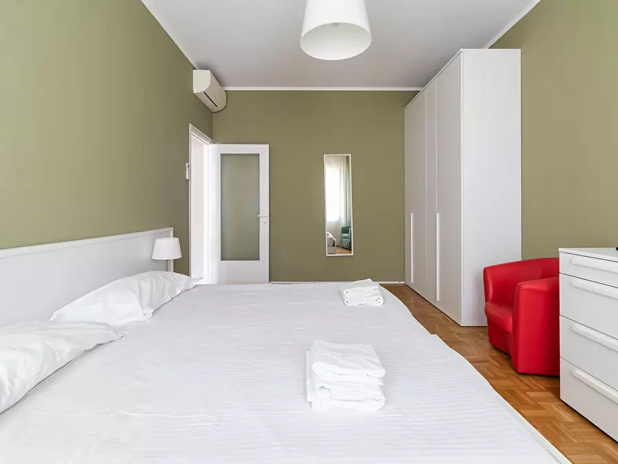 Immagine 6 di Appartamento in affitto  in Viale Teodorico a Milano