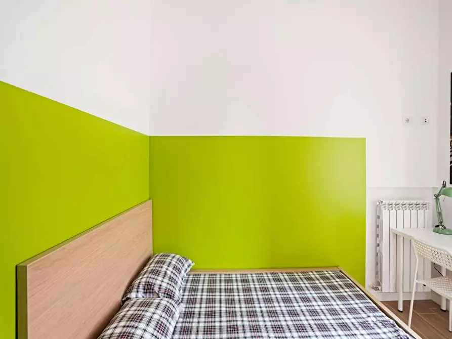 Immagine 1 di Camera in affitto  in Viale Legioni Romane a Milano