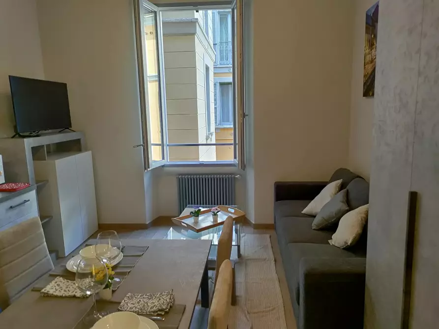 Immagine 2 di Appartamento in affitto  in Via Tortona a Milano