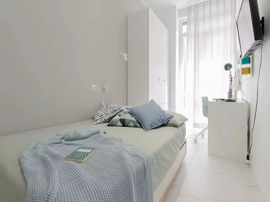 Immagine 2 di Camera in affitto  in Viale Bligny a Milano