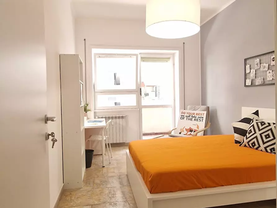 Immagine 3 di Camera in affitto  in Lungotevere di Pietra Papa a Roma