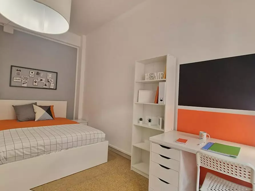 Immagine 4 di Camera in affitto  in Lungotevere di Pietra Papa a Roma