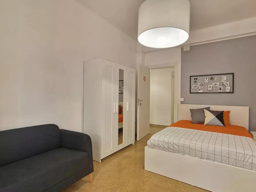 Immagine 5 di Camera in affitto  in Lungotevere di Pietra Papa a Roma