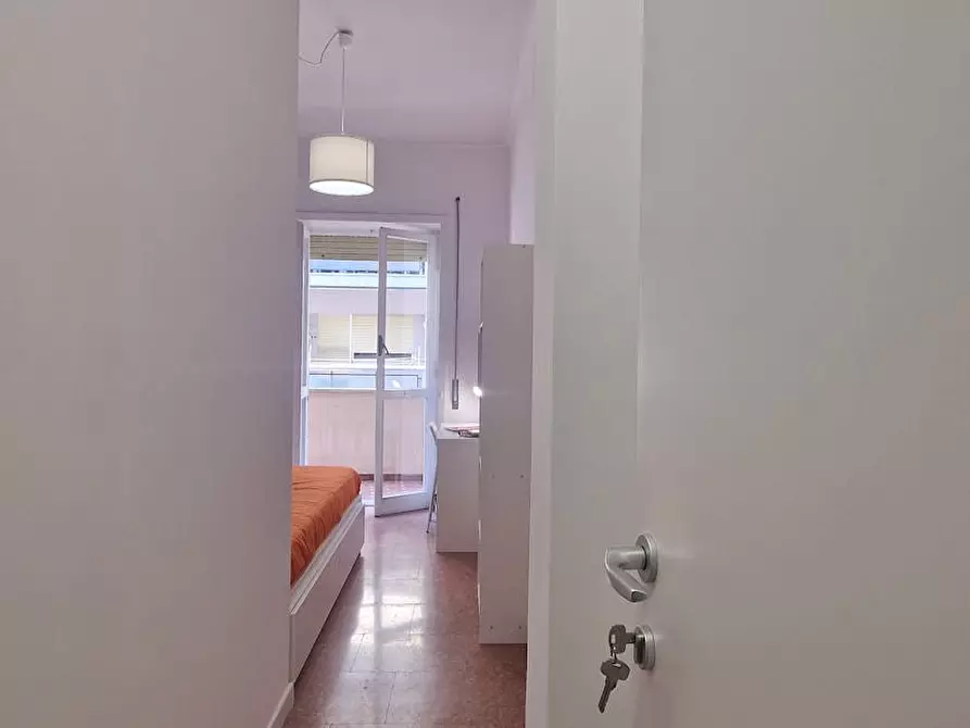 Immagine 8 di Camera in affitto  in Lungotevere di Pietra Papa a Roma