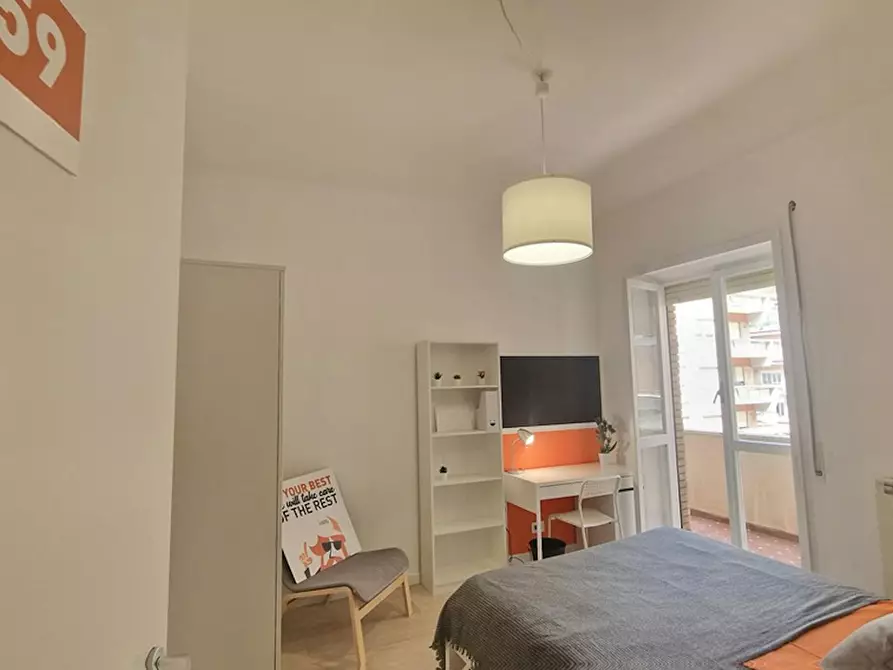 Immagine 8 di Camera in affitto  in Lungotevere di Pietra Papa a Roma