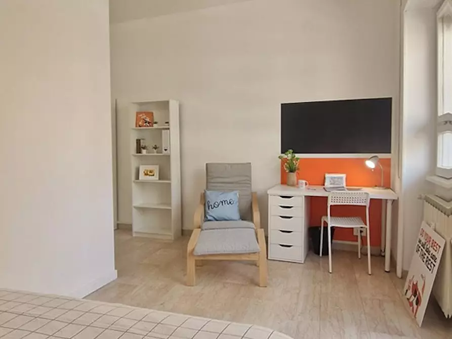 Immagine 4 di Camera in affitto  in Lungotevere di Pietra Papa a Roma