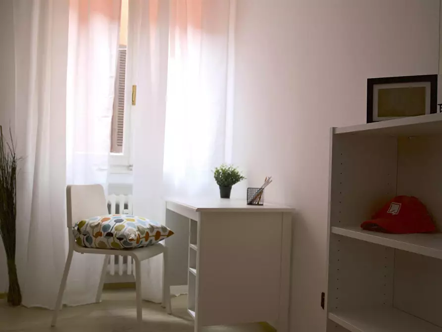Immagine 3 di Camera in affitto  in Via Marsili a Bologna