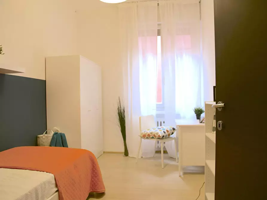 Immagine 4 di Camera in affitto  in Via Marsili a Bologna