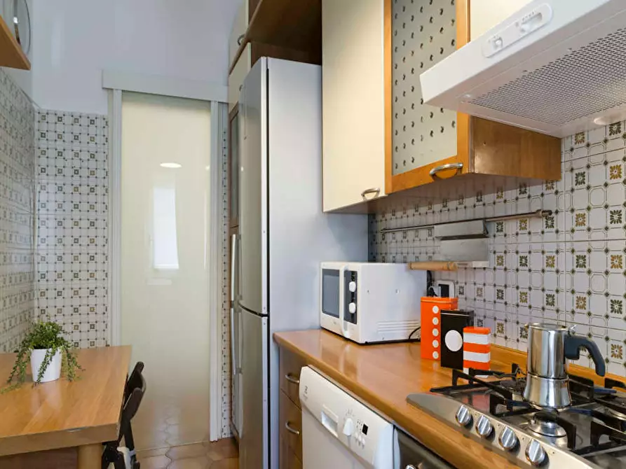 Immagine 10 di Camera in affitto  in Via Bergamo a Milano