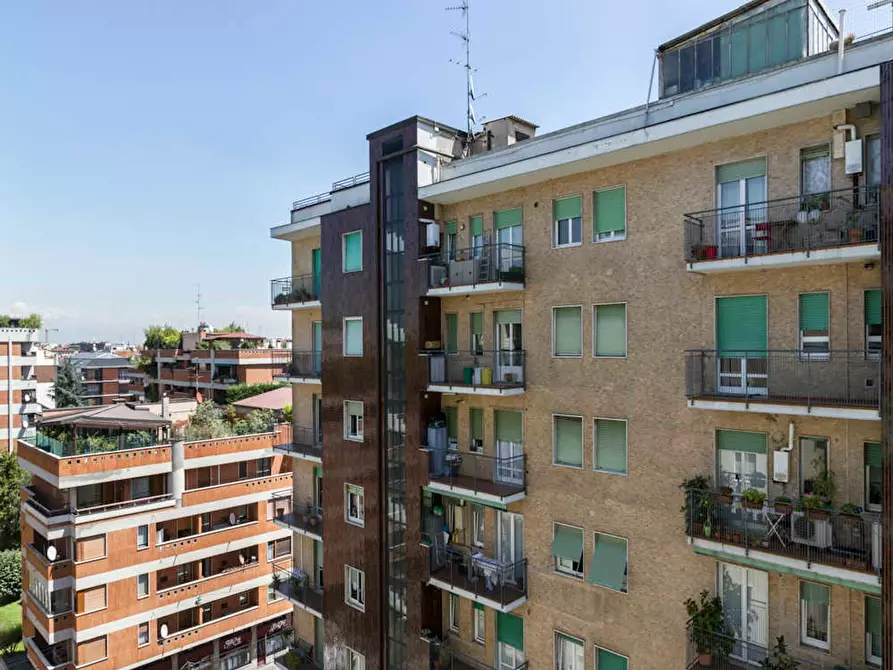 Immagine 8 di Camera in affitto  in Via Bergamo a Milano