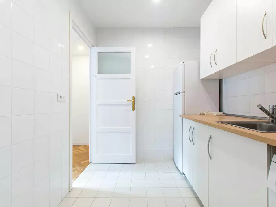Immagine 8 di Camera in affitto  in Calle del Doctor Drumen a Madrid
