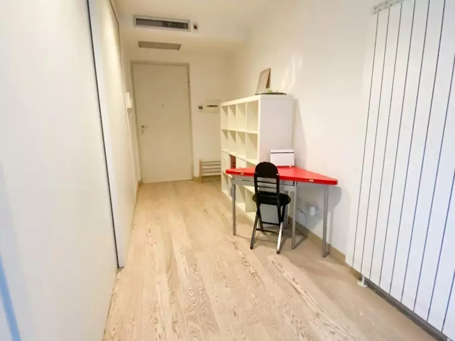 Immagine 2 di Appartamento in affitto  in Via Giovanni Pezzotti a Milano