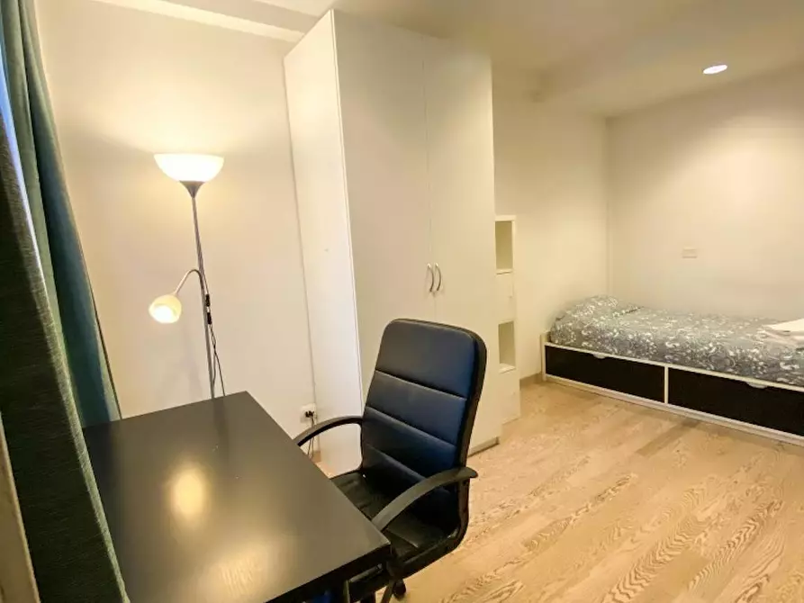 Immagine 7 di Appartamento in affitto  in Via Giovanni Pezzotti a Milano