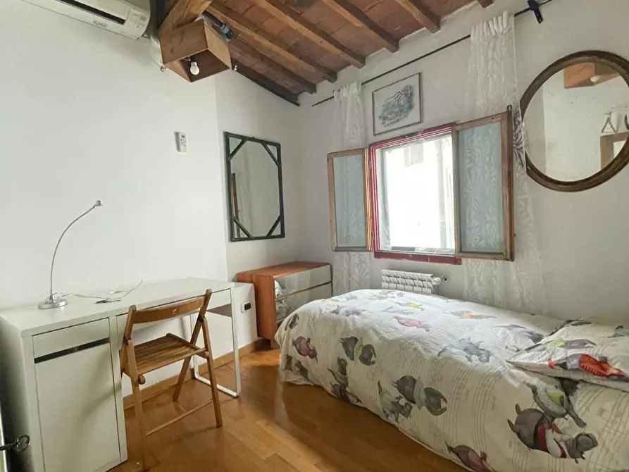 Immagine 1 di Camera in affitto  in Via dei Castellani a Firenze