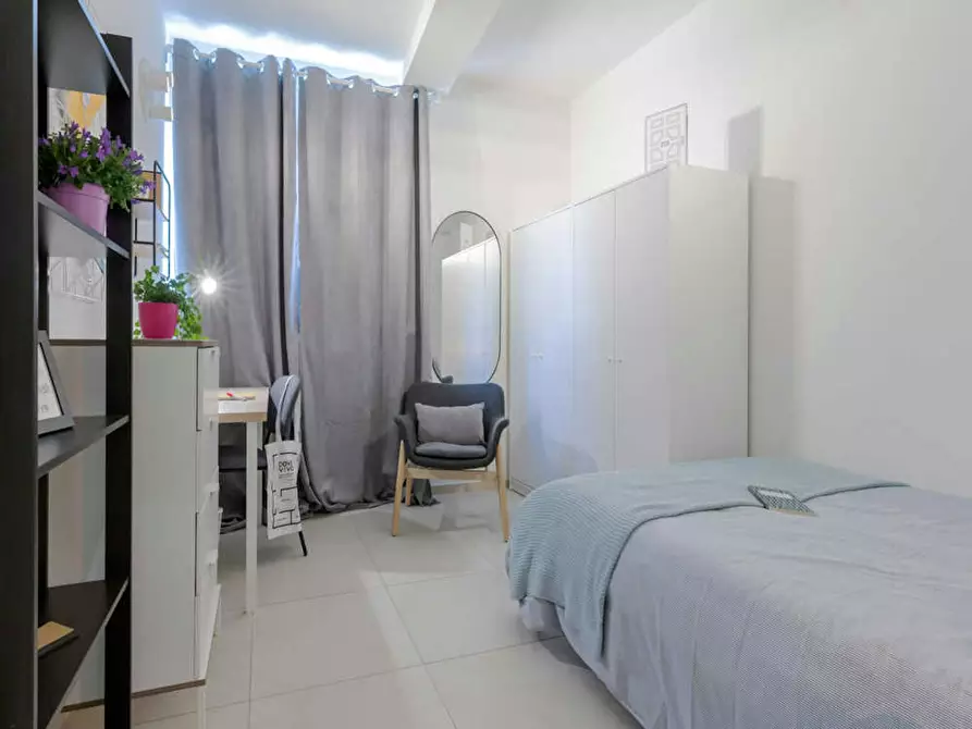 Immagine 4 di Camera in affitto  in Corso Regina Margherita a Torino