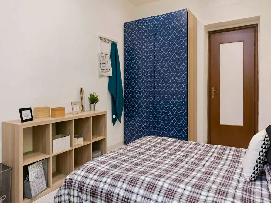 Immagine 6 di Camera in affitto  in Via Giorgio Briano a Milano