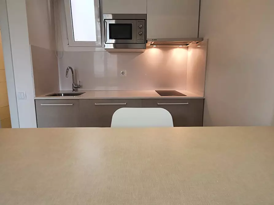 Immagine 8 di Appartamento in affitto  in Carrer de Provença a Barcelona
