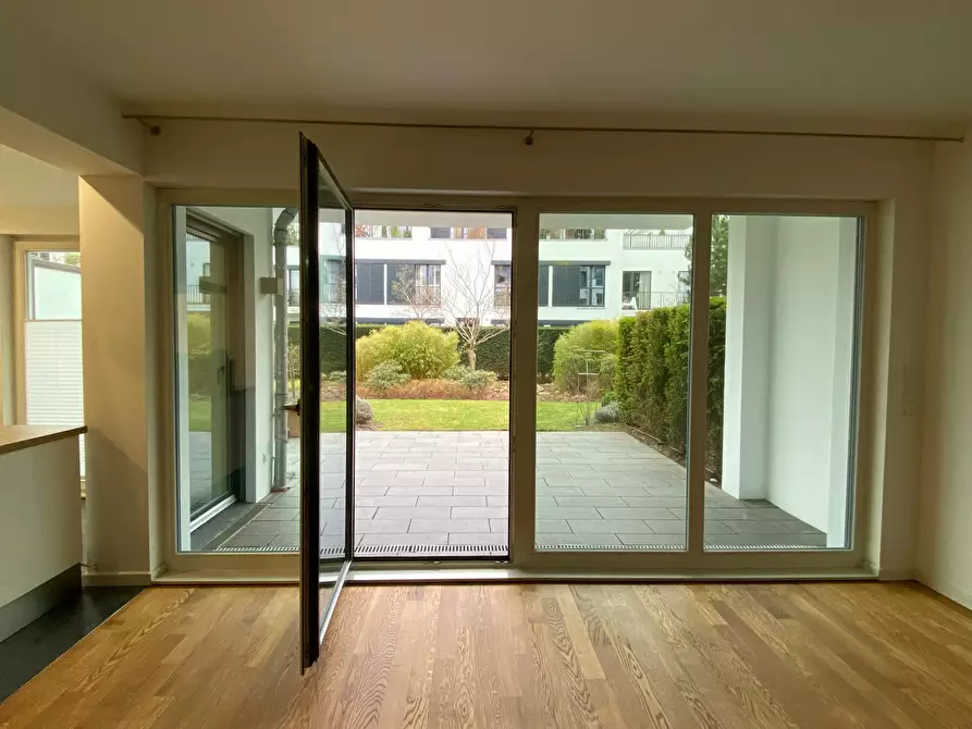 Immagine 5 di Appartamento in affitto  in Baumschulenweg a Hamburg Groß Flottbek