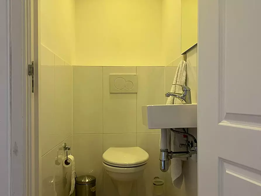Immagine 5 di Appartamento in affitto  in Bestevaerstraat a Amsterdam