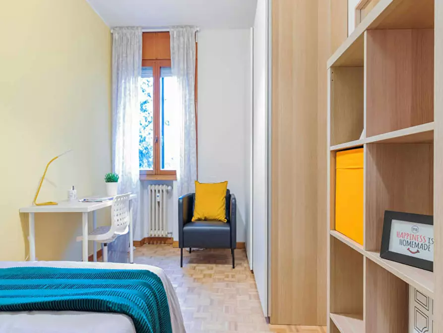 Immagine 5 di Camera in affitto  in Via Roberto Schumann a Padova