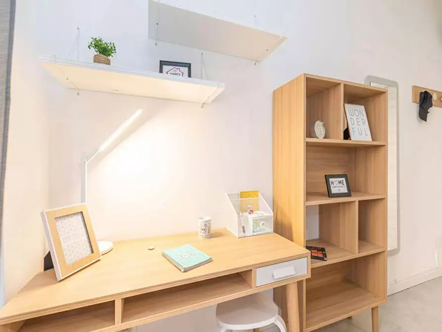 Immagine 5 di Camera in affitto  in Viale Monte Ceneri a Milano