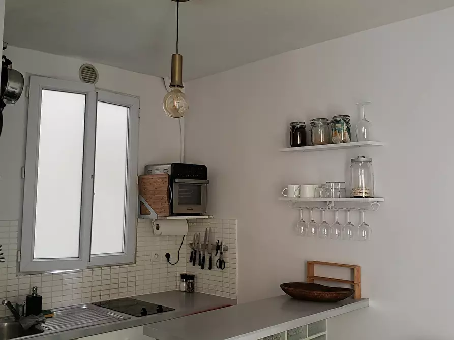 Immagine 3 di Appartamento in affitto  in Rue Caffarelli a Paris 03