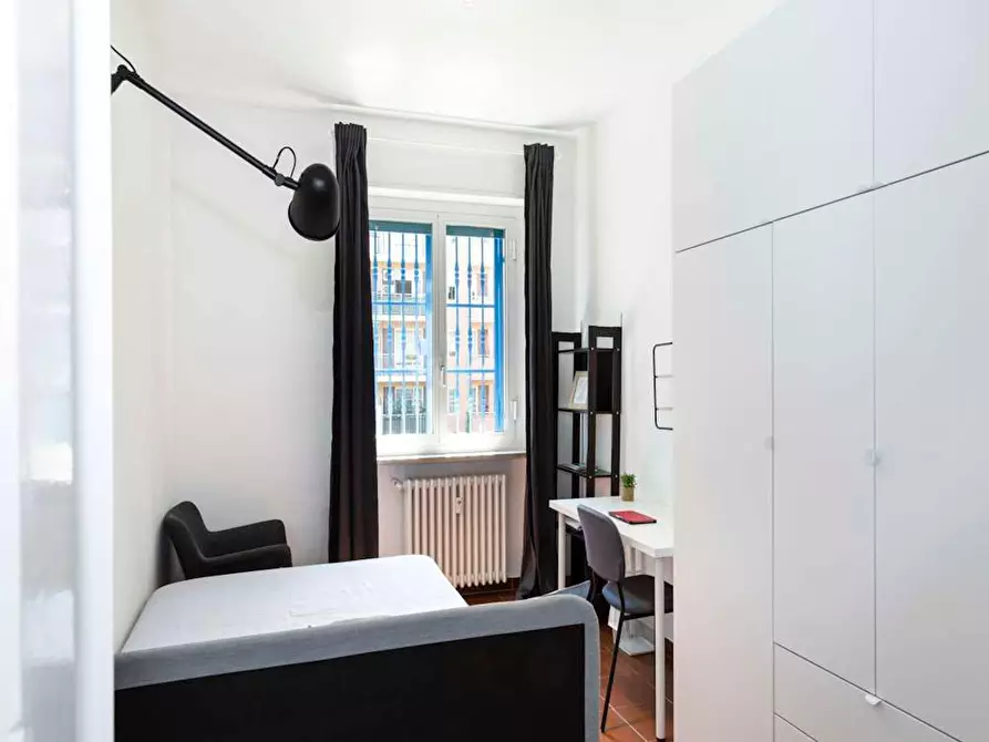 Immagine 4 di Camera in affitto  in Via Dalmazia a Milano