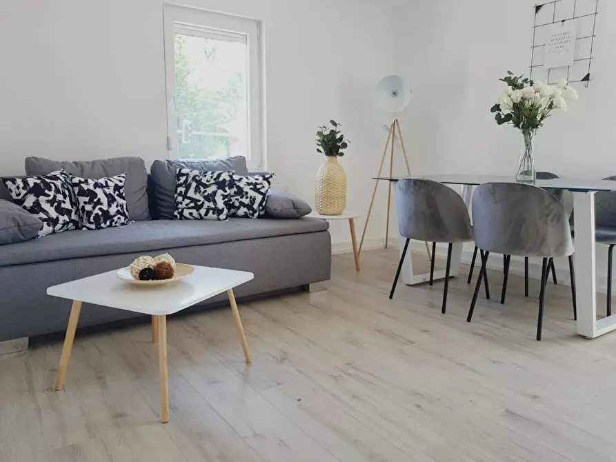 Immagine 3 di Appartamento in affitto  in Hedelfinger Platz a Stuttgart